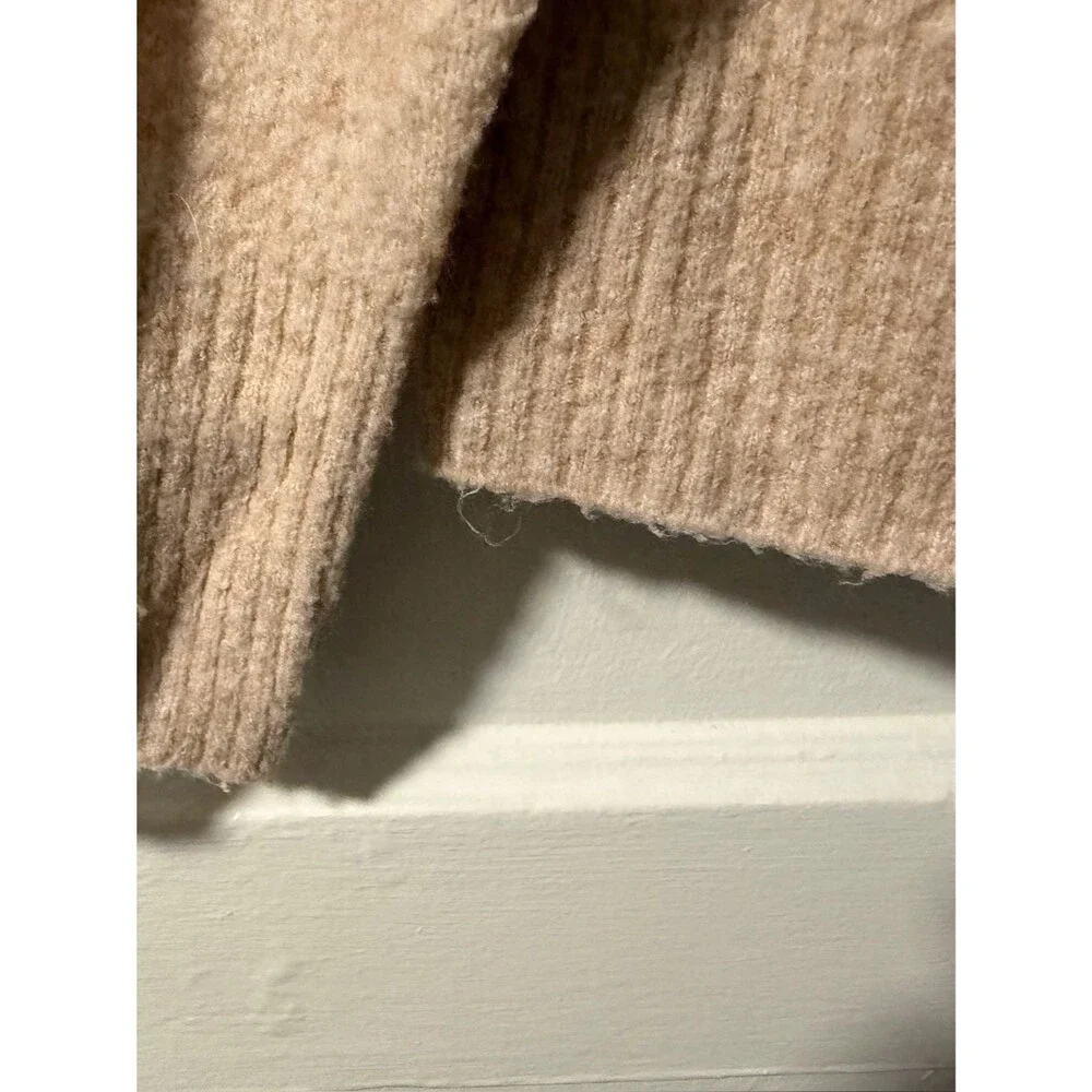 J. Crew Women’s Extra Soft Knit Crewneck Tan Camel Wool Blend Sweater Small